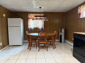 7705 Earnshaw Dr in Clinton, MD - Building Photo - Building Photo