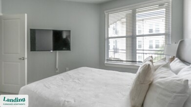 1619 N Frazier St, Unit 339 in Conroe, TX - Building Photo - Building Photo