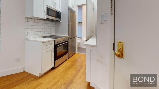 property at 592 Amsterdam Ave