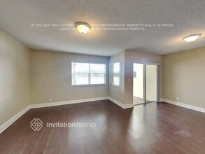 836 Imperial Lake Rd in West Palm Beach, FL - Building Photo - Building Photo