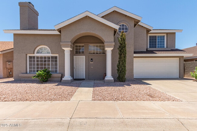 property at 1109 E Annette Dr