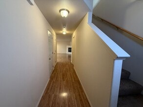 2830 SW Juniper Ave in Redmond, OR - Building Photo - Building Photo