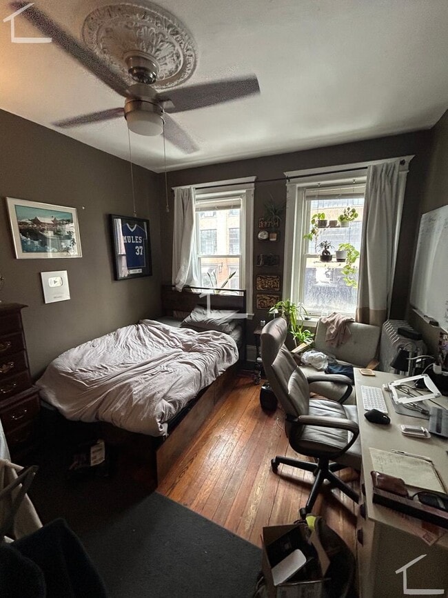 145 Charles St in Boston, MA - Building Photo - Building Photo