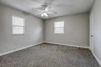 831 Stewart Ave photo'