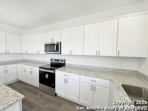 3004 Trumpet Vine in New Braunfels, TX - Building Photo - Building Photo