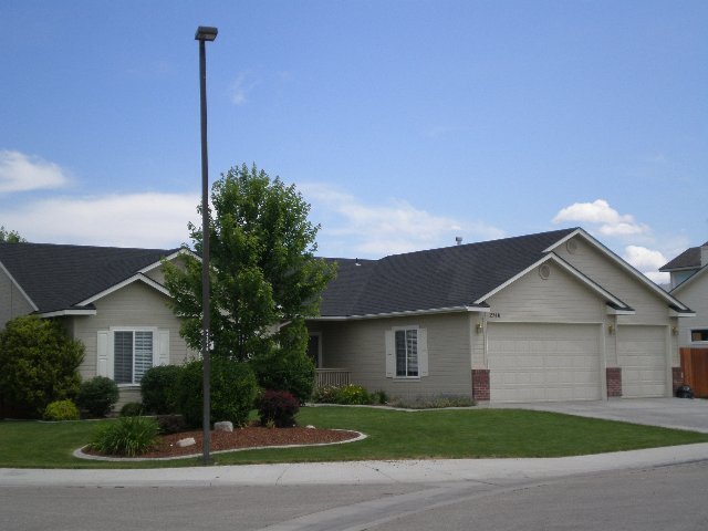 property at 2746 N Springtime Wy