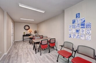 270 Waterloo Ave in Guelph, ON - Building Photo - Building Photo