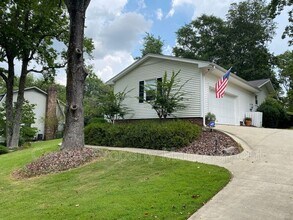 4724 Coach Hill Dr in Greenville, SC - Building Photo - Building Photo