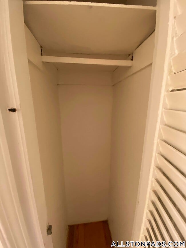 6 Webley St in Boston, MA - Foto de edificio - Building Photo