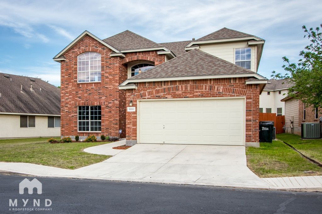 26811 Spiral Canyon in San Antonio, TX - Building Photo