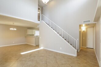 7030 S 42nd St in Phoenix, AZ - Building Photo - Building Photo