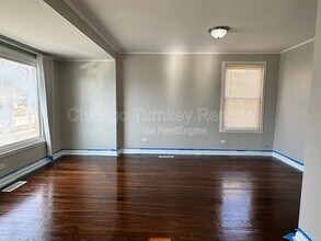 14231 Dobson Ave in Dolton, IL - Building Photo - Building Photo