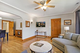 915 W Pacific Ave in Waukegan, IL - Building Photo - Building Photo