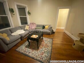 21 Bucknam St in Boston, MA - Building Photo - Building Photo