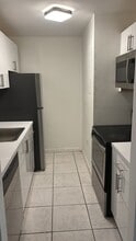 7407 SW 152nd Ave, Unit 103 in Miami, FL - Building Photo - Building Photo