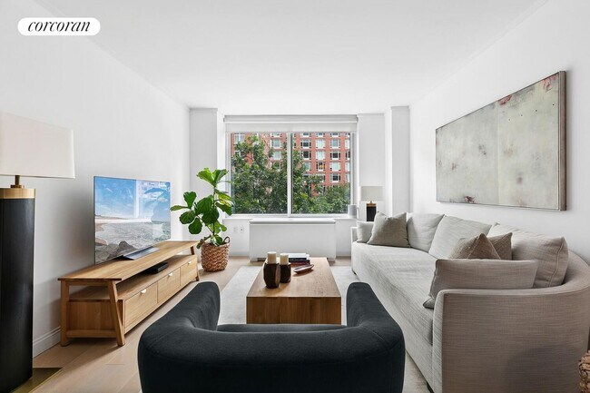 212 Warren St in New York, NY - Building Photo - Building Photo