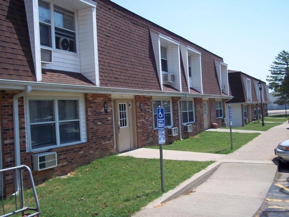 Grayville Parks Apartments in Grayville, IL - Foto de edificio