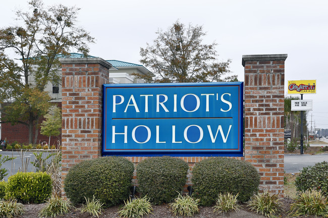 Patriots Hollow