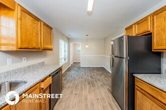 1282 Railroad Dr in Hayden, AL - Foto de edificio - Building Photo