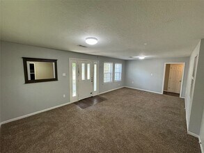 509 Stimpson St in Baytown, TX - Foto de edificio - Building Photo