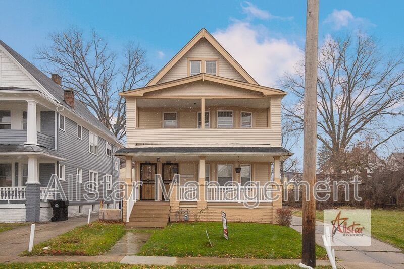 11602 Tuscora Ave in Cleveland, OH - Building Photo