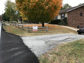 6924 E Emory Rd, Unit Halls-Gibbs area Duplex in Knoxville, TN - Building Photo - Building Photo