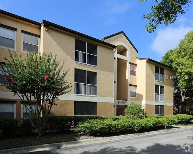7606 Pissarro Dr in Orlando, FL - Foto de edificio