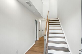 5033 Westmead Ln in Charlotte, NC - Building Photo - Building Photo