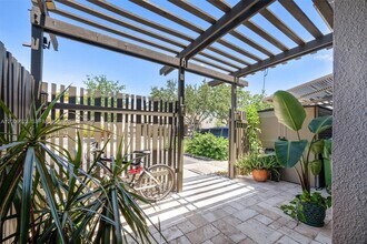 11244 NW 14th Ct in Pembroke Pines, FL - Building Photo - Building Photo