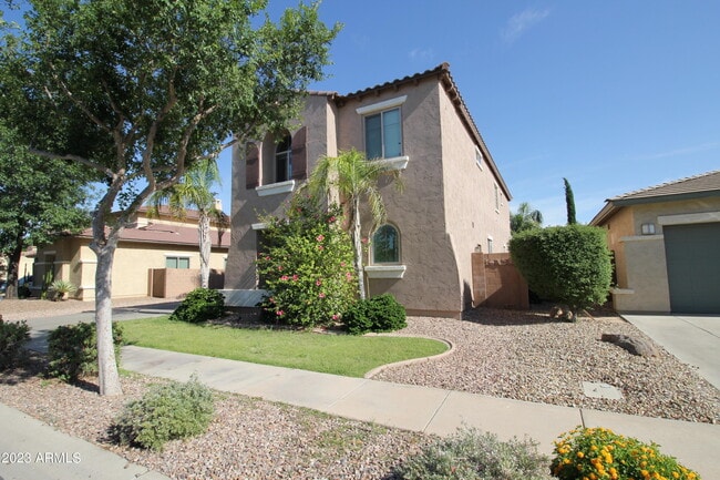 709 E La Costa Dr in Chandler, AZ - Building Photo - Building Photo