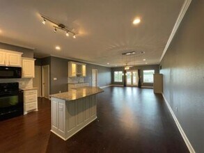 225 Lookout Point A-3 Lkout in Lake Hamilton, AR - Building Photo - Building Photo