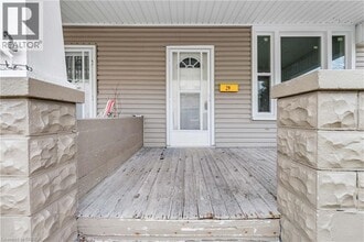 29 London St E in Tillsonburg, ON - Building Photo - Building Photo