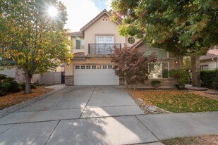 1547 Deluca Dr in San Jose, CA - Building Photo