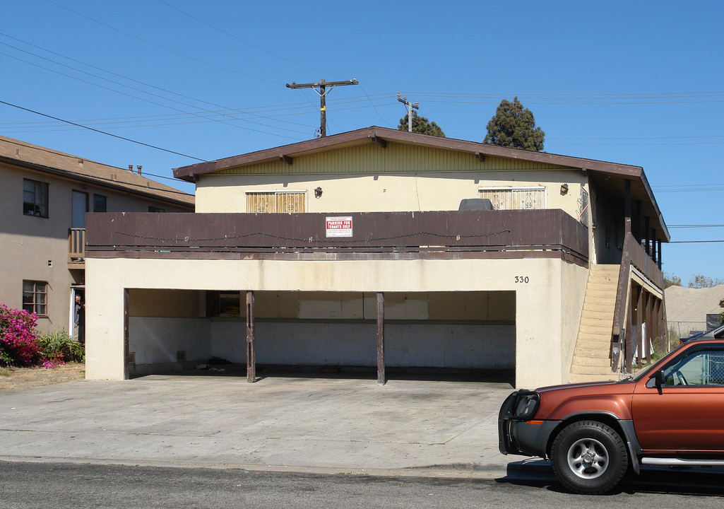 330 N G St in Oxnard, CA - Building Photo