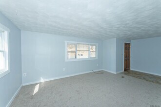 844 Burden Lake Rd in Averill Park, NY - Building Photo - Building Photo