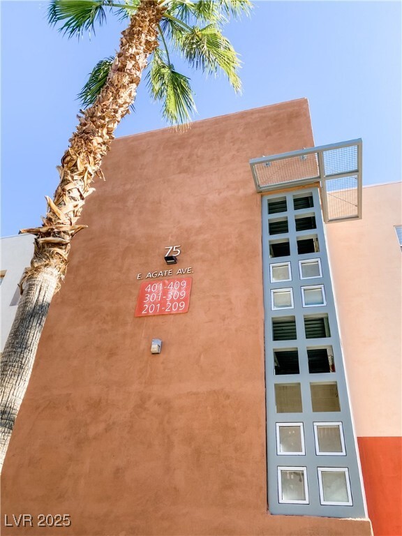 property at 75 E Agate Ave