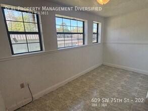 609 SW 75th St in Gainesville, FL - Building Photo - Building Photo