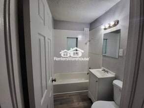 6835 Bellefontaine Ave in Kansas City, MO - Foto de edificio - Building Photo