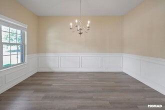 813 Golden Isles Dr in Loganville, GA - Building Photo - Building Photo