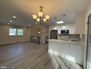 3202 Cambridge Dr in Windsor Mill, MD - Building Photo - Building Photo