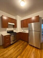 36 Winchester St, Unit 5 in Brookline, MA - Building Photo - Building Photo
