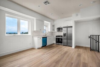 4073 Saturn St in Los Angeles, CA - Building Photo - Building Photo
