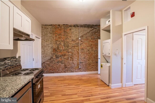 property at 1126 E Passyunk Ave