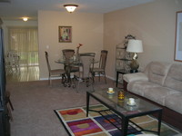 1221-1243 E Weatherbee Rd in Fort Pierce, FL - Foto de edificio - Interior Photo