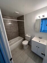 Sunset Apartments in Cleveland, OH - Building Photo - Building Photo