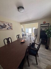 2972 Madison Ave in Roslyn, PA - Foto de edificio - Building Photo