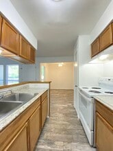 Pine Ridge Apartments in Conroe, TX - Building Photo - Building Photo