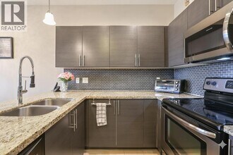 2239 Kingsway in Vancouver, BC - Building Photo - Building Photo