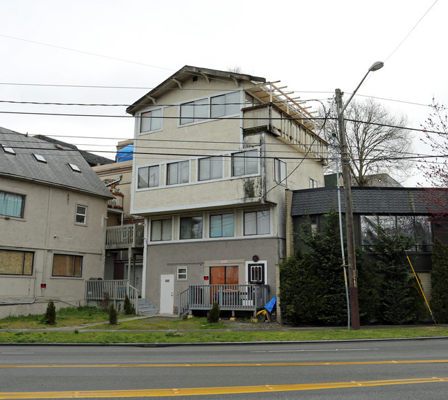 3611 2nd Ave NW in Seattle, WA - Building Photo - Building Photo