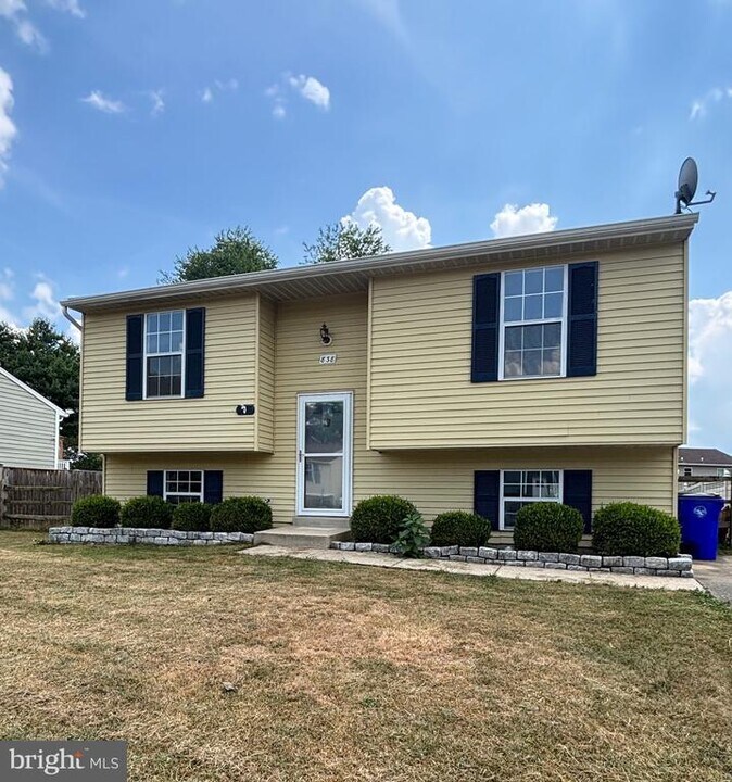 838 Insley Cir in Frederick, MD - Building Photo